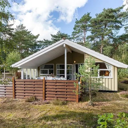 Bea - 300m From The Sea By Interhome