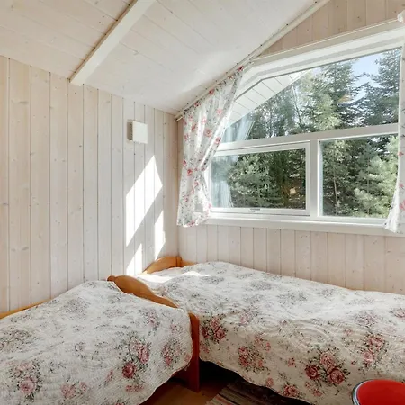 Bea - 300m From The Sea By Interhome Neksø